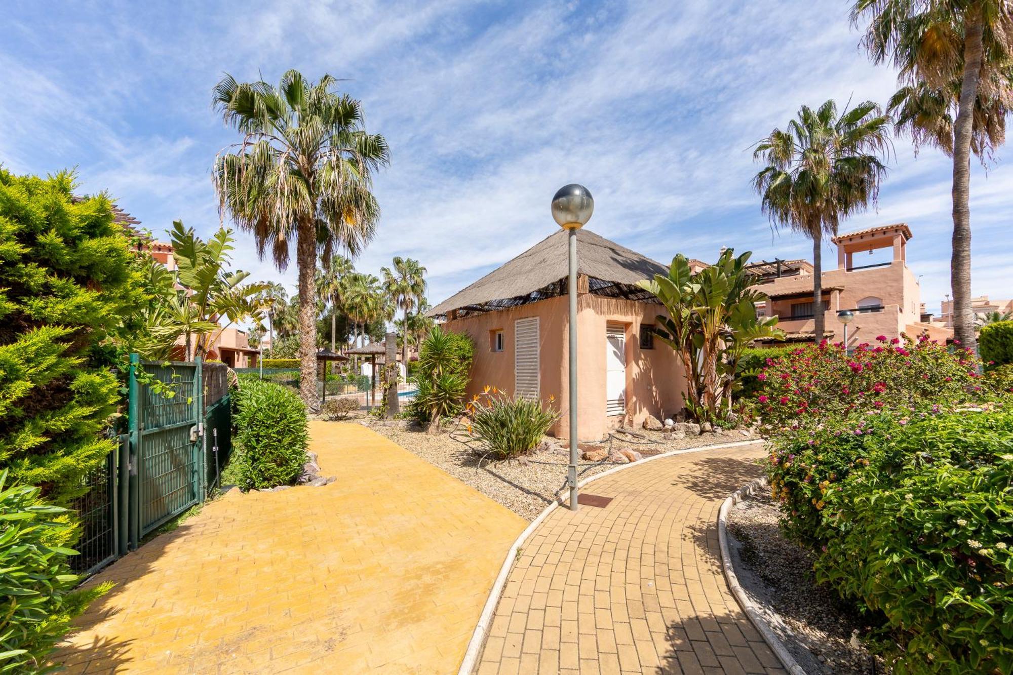 Jardin Privado # Netflix # Playa A 8Min # Wifi # Familia # Apartamento Vera Esterno foto
